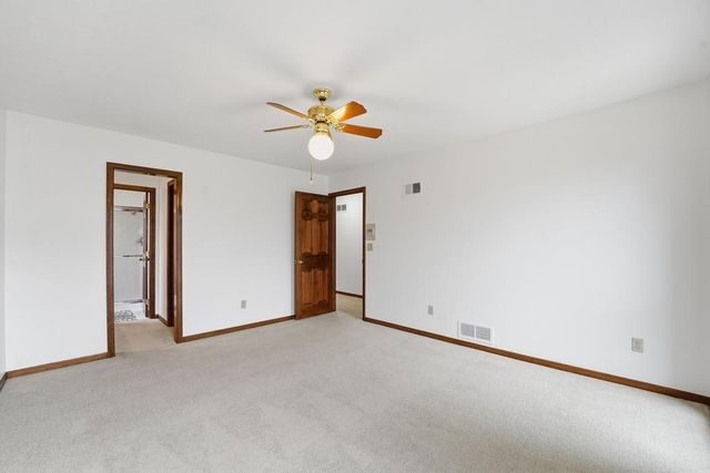 5500 NW 62nd Street, Kansas City, MO 64151