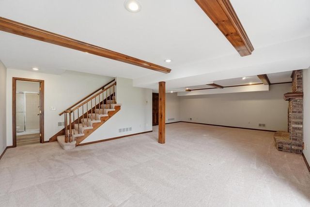 5500 NW 62nd Street, Kansas City, MO 64151