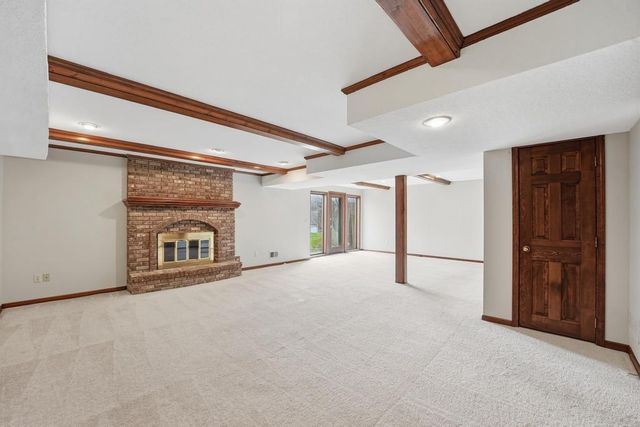 5500 NW 62nd Street, Kansas City, MO 64151