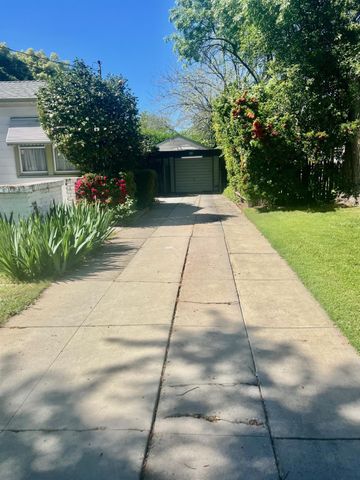 916 Olive St, Yuba City, CA 95991