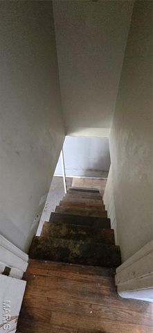 63 S Dellwood Avenue, Crystal Lake Park, MO 63135