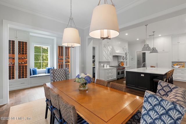 5329 COMMISSIONERS Drive, Jacksonville, FL 32224