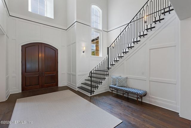 5329 COMMISSIONERS Drive, Jacksonville, FL 32224