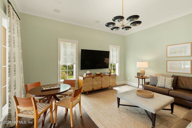 5329 COMMISSIONERS Drive, Jacksonville, FL 32224