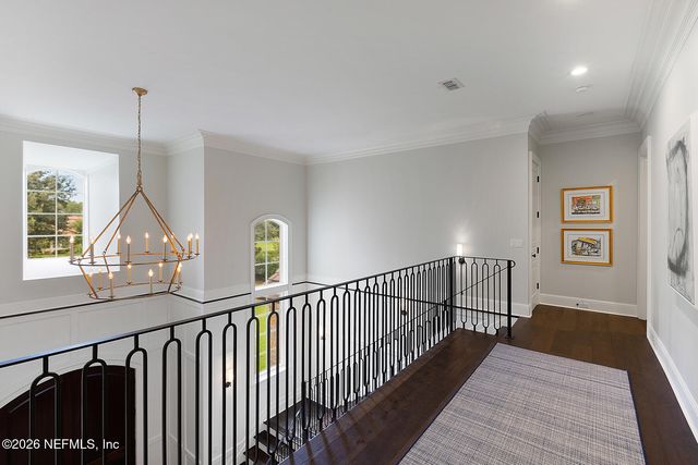 5329 COMMISSIONERS Drive, Jacksonville, FL 32224