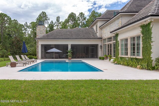 5329 COMMISSIONERS Drive, Jacksonville, FL 32224