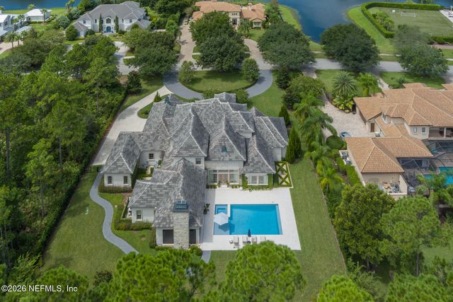 5329 COMMISSIONERS Drive, Jacksonville, FL 32224