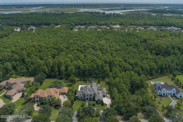 5329 COMMISSIONERS Drive, Jacksonville, FL 32224