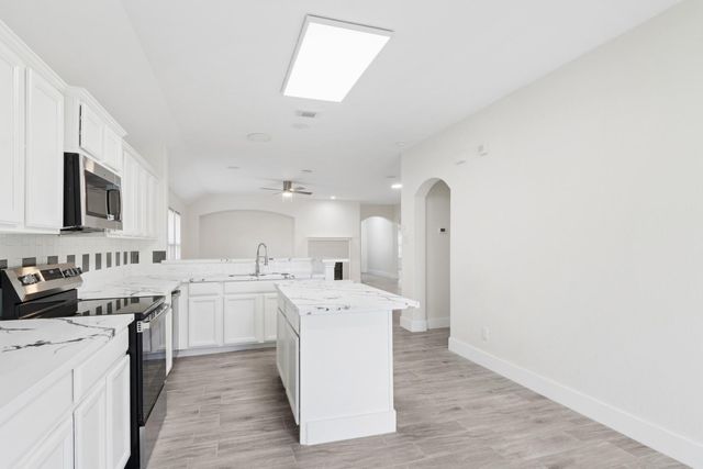 17910 Royal Gate Lane, Richmond, TX 77407