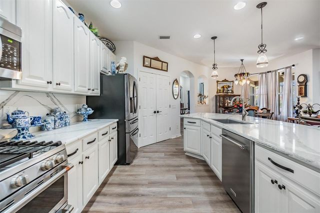 8721 CRYSTAL CREEK COURT, Land O Lakes, FL 34638