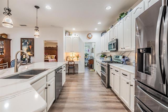 8721 CRYSTAL CREEK COURT, Land O Lakes, FL 34638