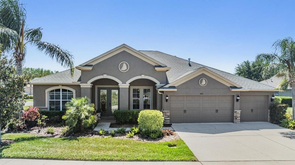 8721 CRYSTAL CREEK COURT, Land O Lakes, FL 34638