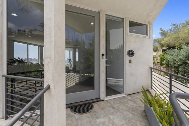 1777 Puterbaugh Street, San Diego, CA 92103