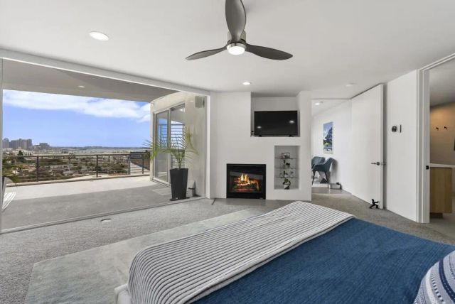 1777 Puterbaugh Street, San Diego, CA 92103