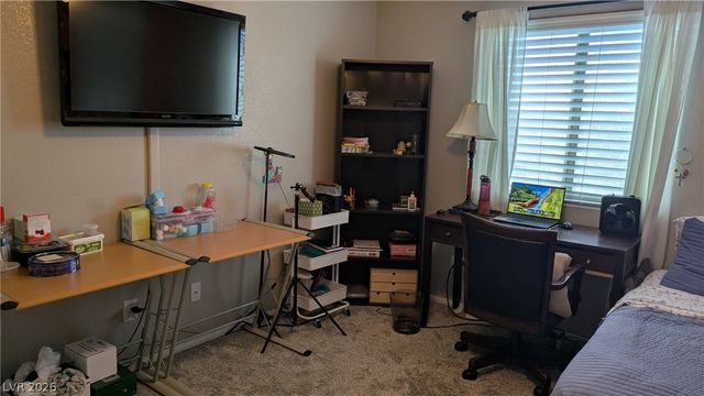 1517 Eagles Pass Avenue, North Las Vegas, NV 89084