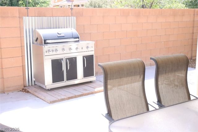 1517 Eagles Pass Avenue, North Las Vegas, NV 89084