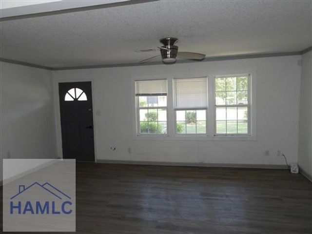 615 Olive Street, Hinesville, GA 31313