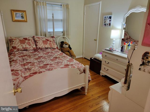 7303 HASTINGS DR, Capitol Heights, MD 20743