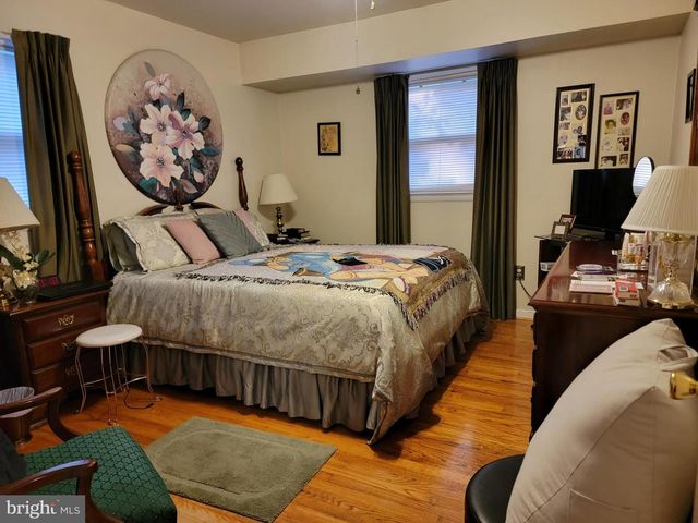 7303 HASTINGS DR, Capitol Heights, MD 20743