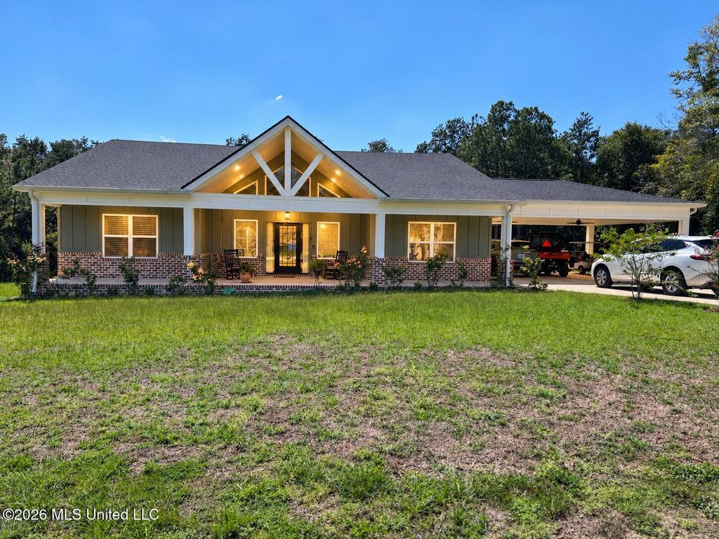 18345 Ironwood Trail, Biloxi, MS 39532