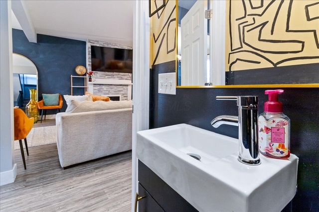 40 S Richardson Avenue, Columbus, OH 43204