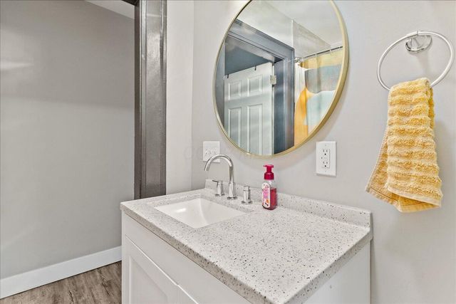 40 S Richardson Avenue, Columbus, OH 43204