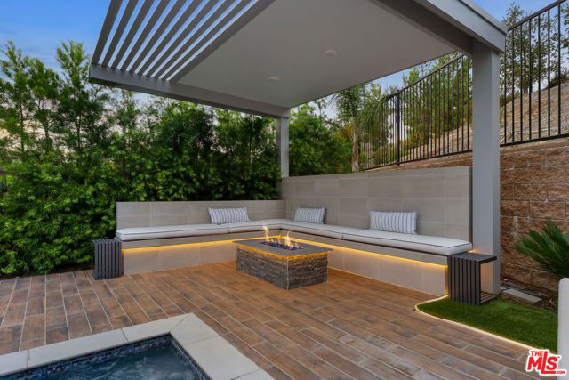 20741 W Deer Grass Court, Porter Ranch (los Angeles), CA 91326