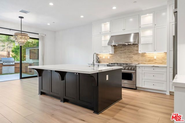 20741 W Deer Grass Court, Porter Ranch (los Angeles), CA 91326