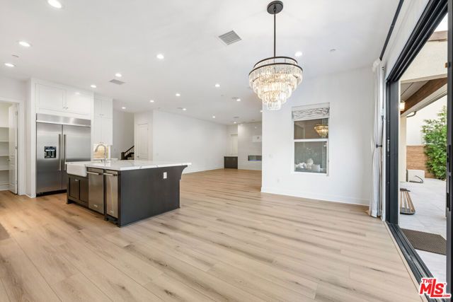 20741 W Deer Grass Court, Porter Ranch (los Angeles), CA 91326