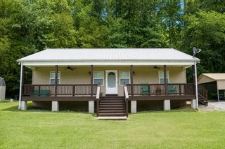 6866 Cuba Landing Rd, Waverly, TN 37185