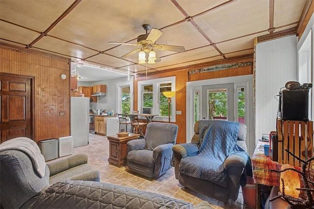 1002 Raccoon Ridge NE, Ranger, GA 30734