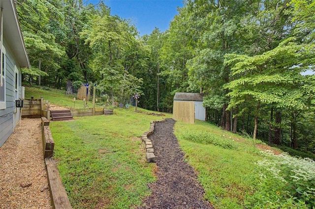 1002 Raccoon Ridge NE, Ranger, GA 30734