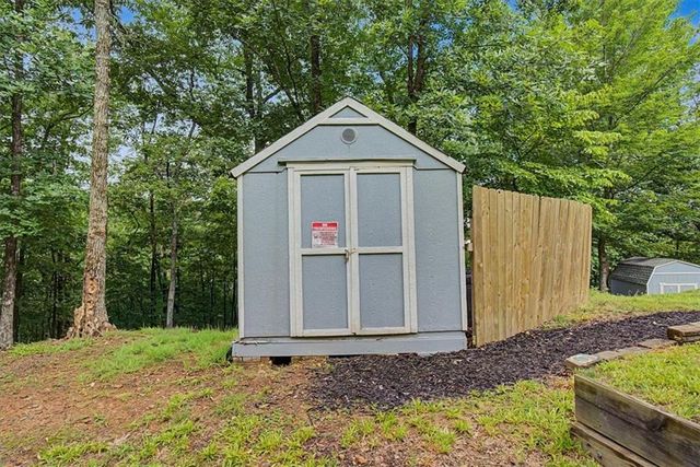 1002 Raccoon Ridge NE, Ranger, GA 30734