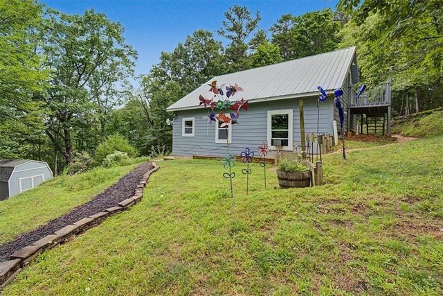 1002 Raccoon Ridge NE, Ranger, GA 30734