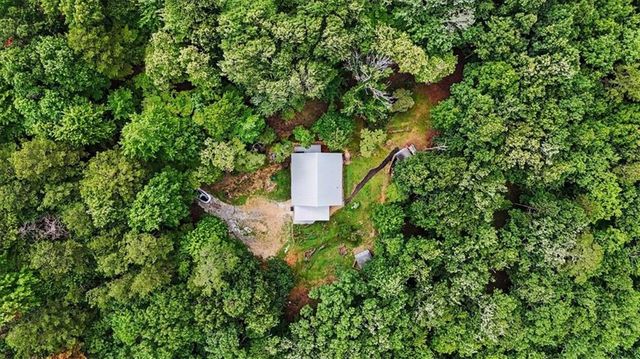 1002 Raccoon Ridge NE, Ranger, GA 30734