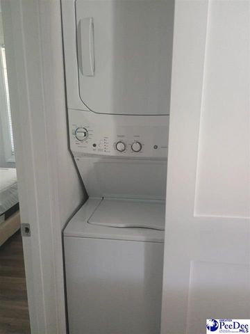 712-B Cherokee Rd, Florence, SC 29501