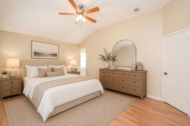 4218 Bridledon Lane, Houston, TX 77014