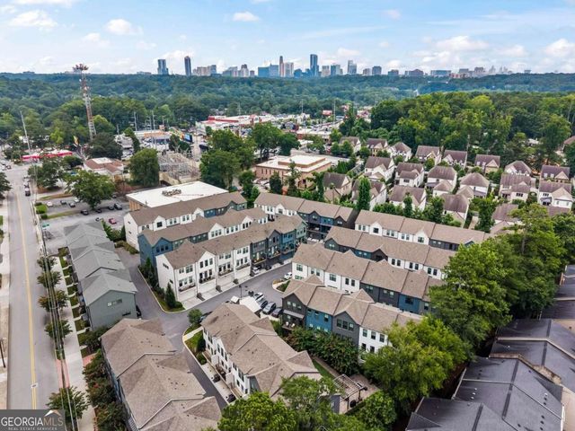 119 Chestnut Circle, Atlanta, GA 30342