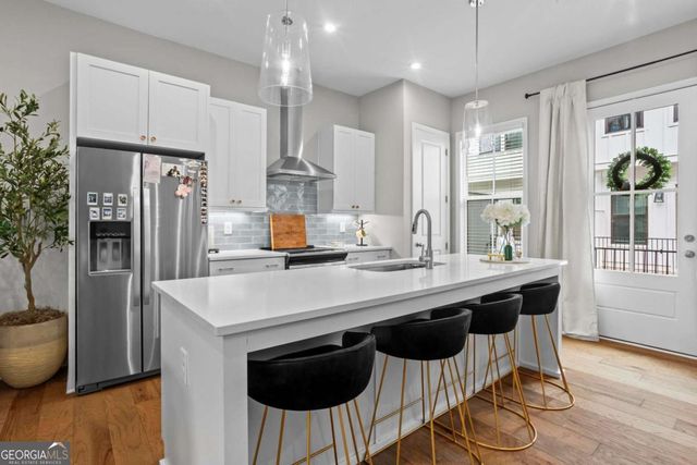119 Chestnut Circle, Atlanta, GA 30342