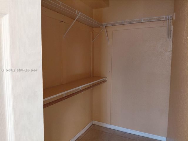 83 NE 13th Ave 15, Homestead, FL 33033