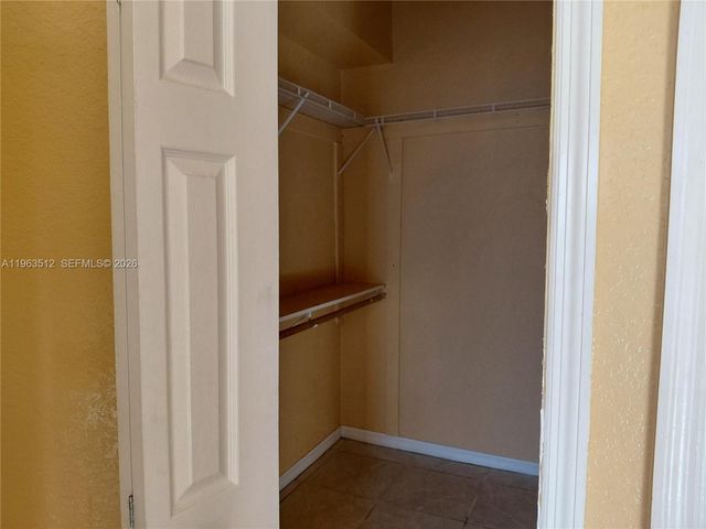 83 NE 13th Ave 15, Homestead, FL 33033