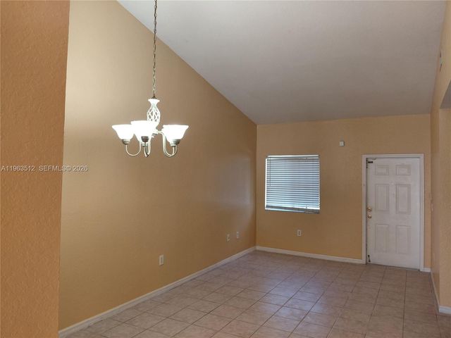 83 NE 13th Ave 15, Homestead, FL 33033