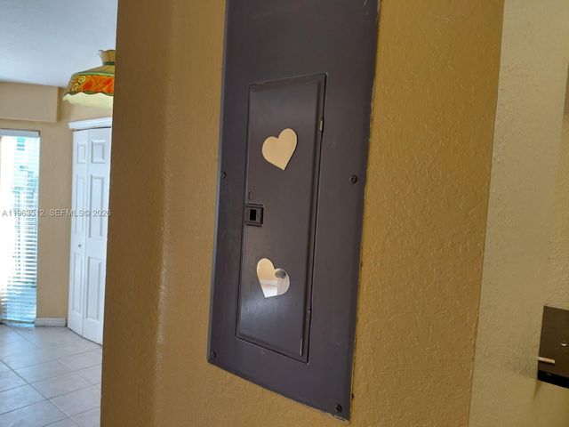 83 NE 13th Ave 15, Homestead, FL 33033