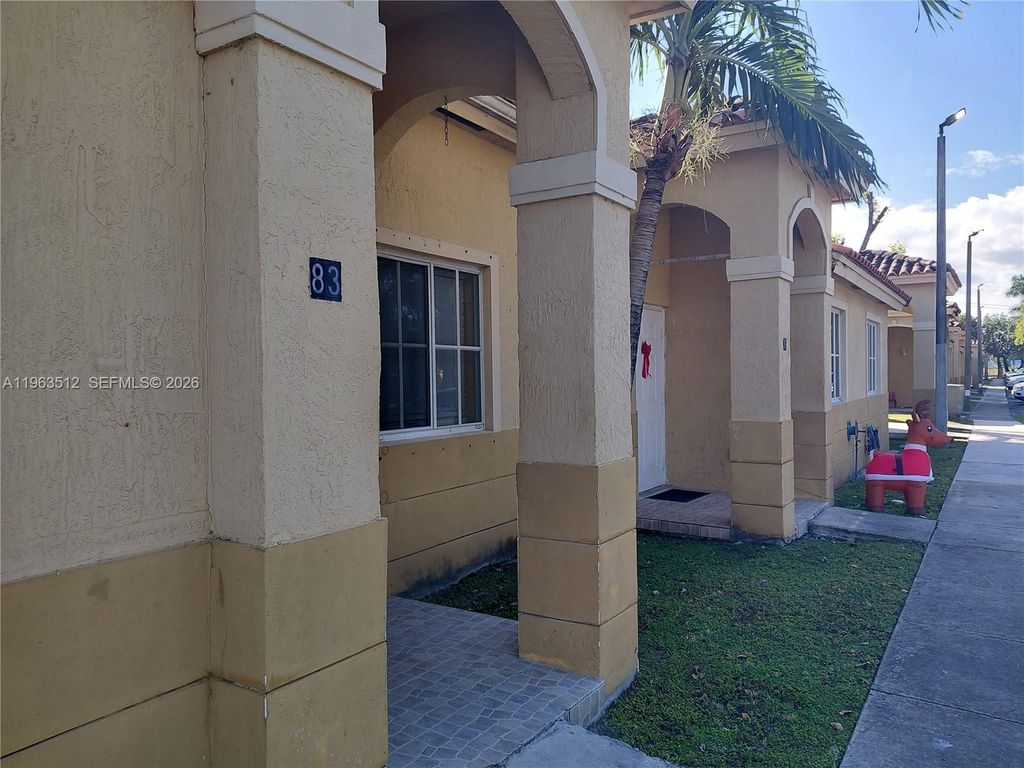 83 NE 13th Ave 15, Homestead, FL 33033