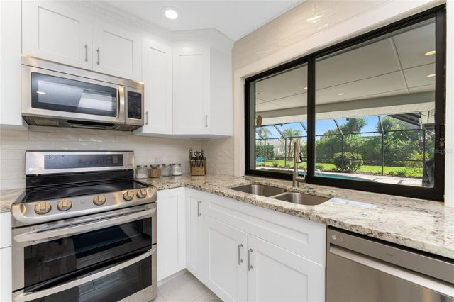 461 FIRETHORN AVENUE, Englewood, FL 34223