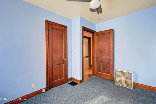 429 N 44th St, Louisville, KY 40212