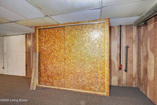 429 N 44th St, Louisville, KY 40212