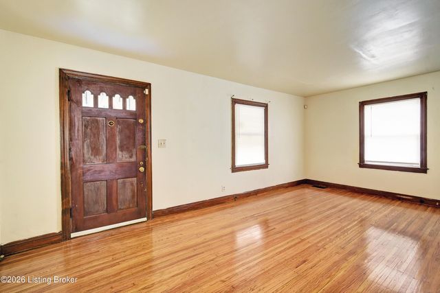 429 N 44th St, Louisville, KY 40212