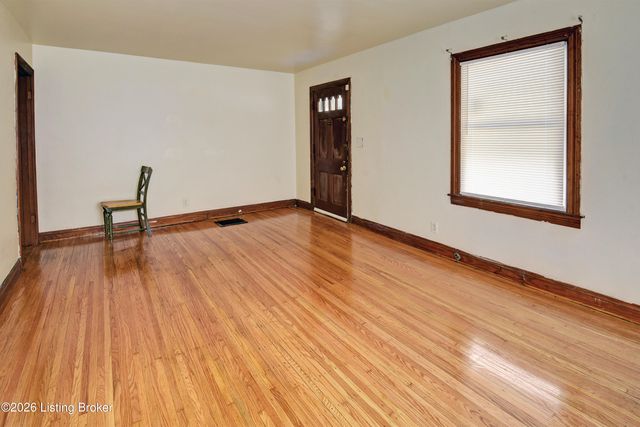 429 N 44th St, Louisville, KY 40212