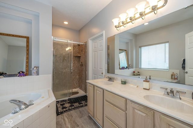 291 Cobblesprings, Avon, IN 46123